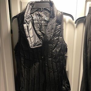 Calvin Klein Women's Black Quilted Vest